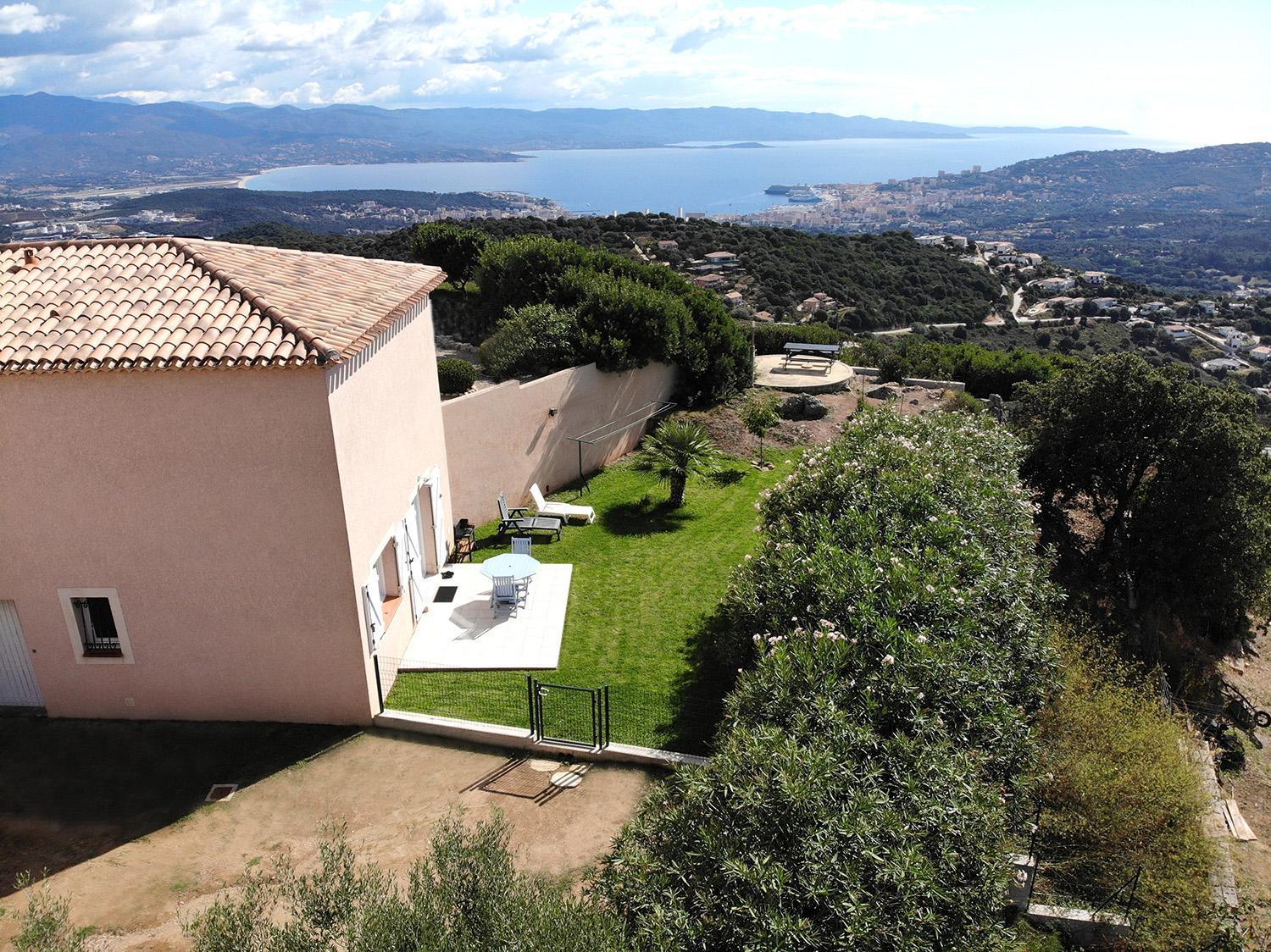 Gites Sassone, Vue Panoramique Sur Ajaccio Et La Mer Alata المظهر الخارجي الصورة